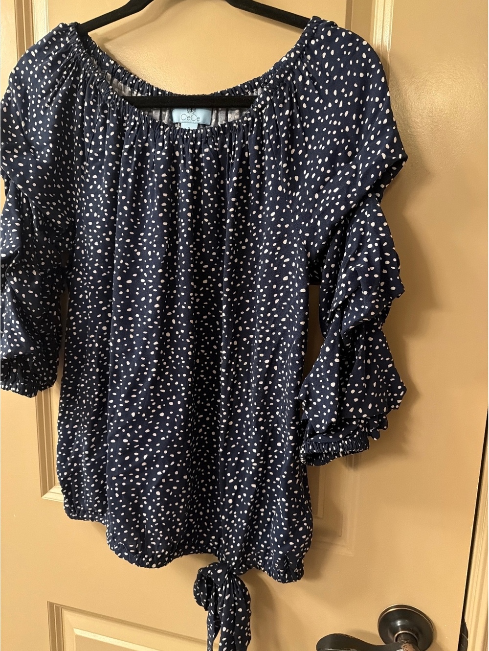 CeCe Women's Navy Blue White Polka Dot Ruffle Sleeve Blouse Size Large - Picture 2 of 4